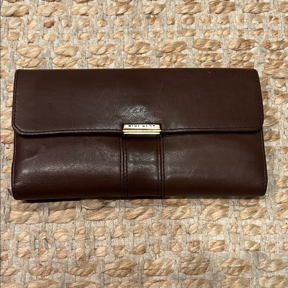 Nine West Dark Brown Leather Wallet - Picture 1 of 8